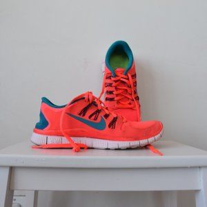 Nike pink running shoes US 8.5 / FR 40